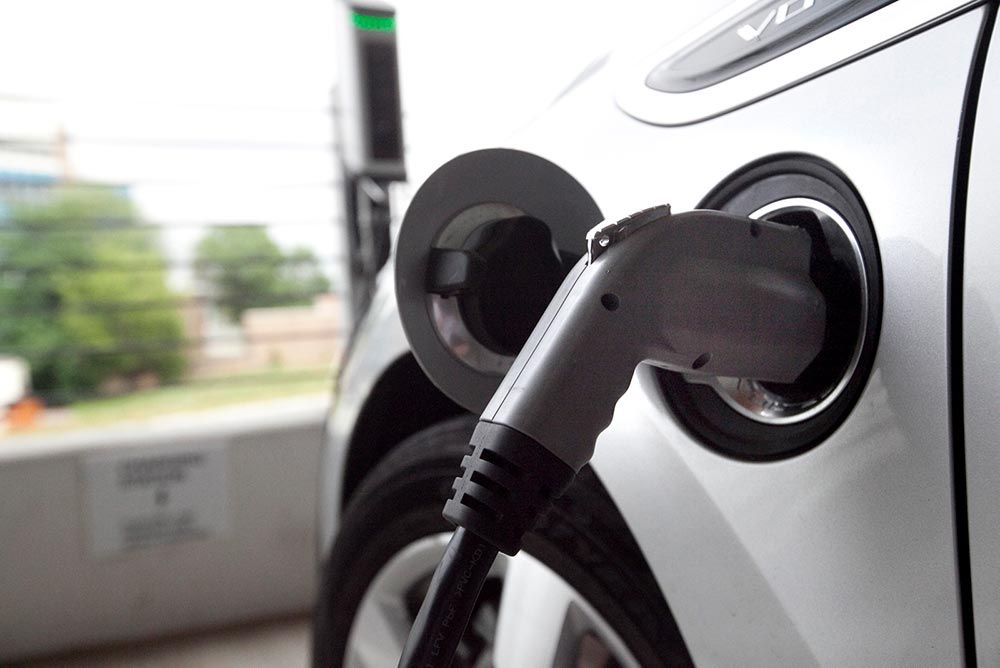 15 Best EV Charging Tips for Longer Battery Life