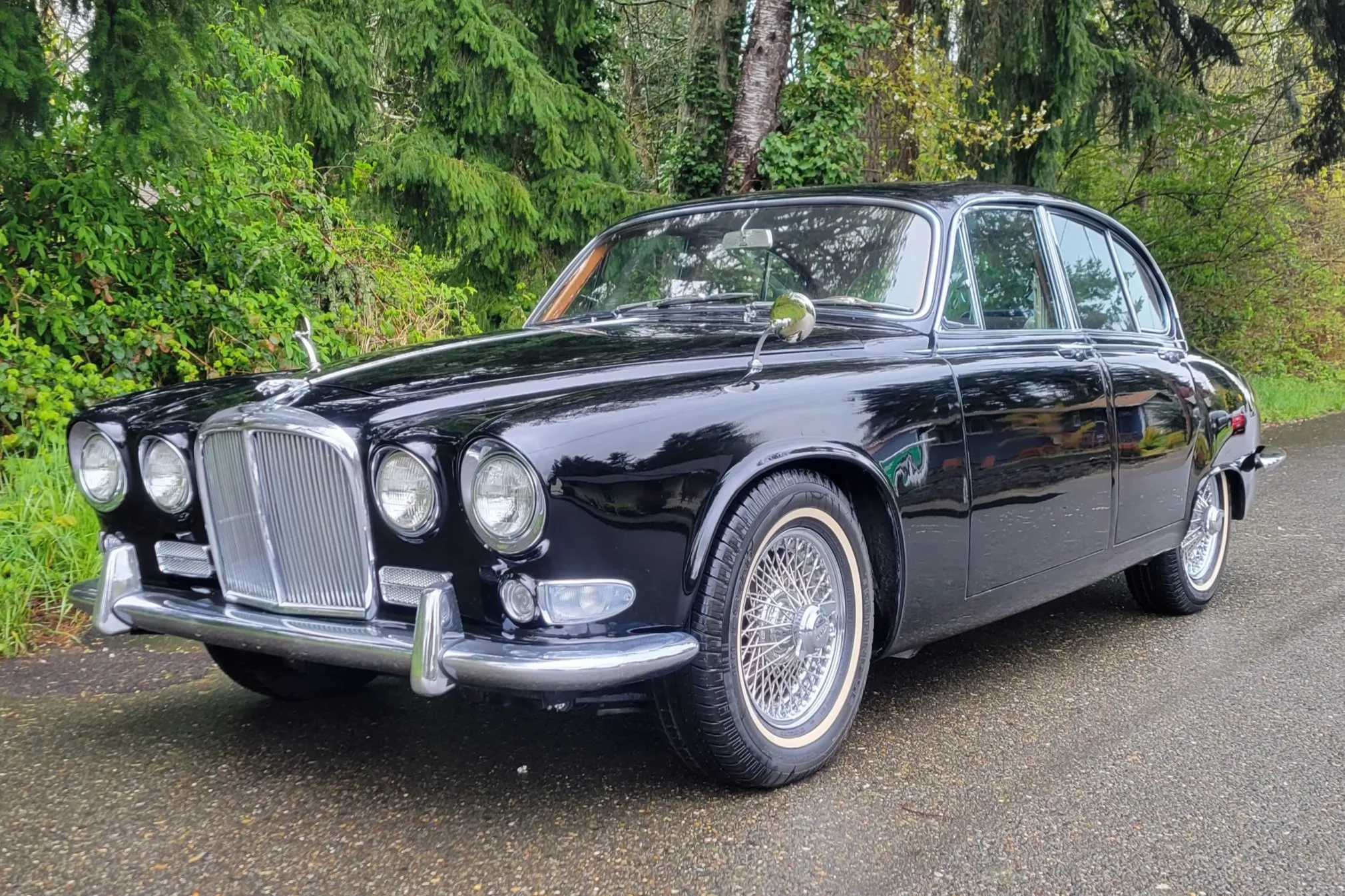 1967 Jaguar 420