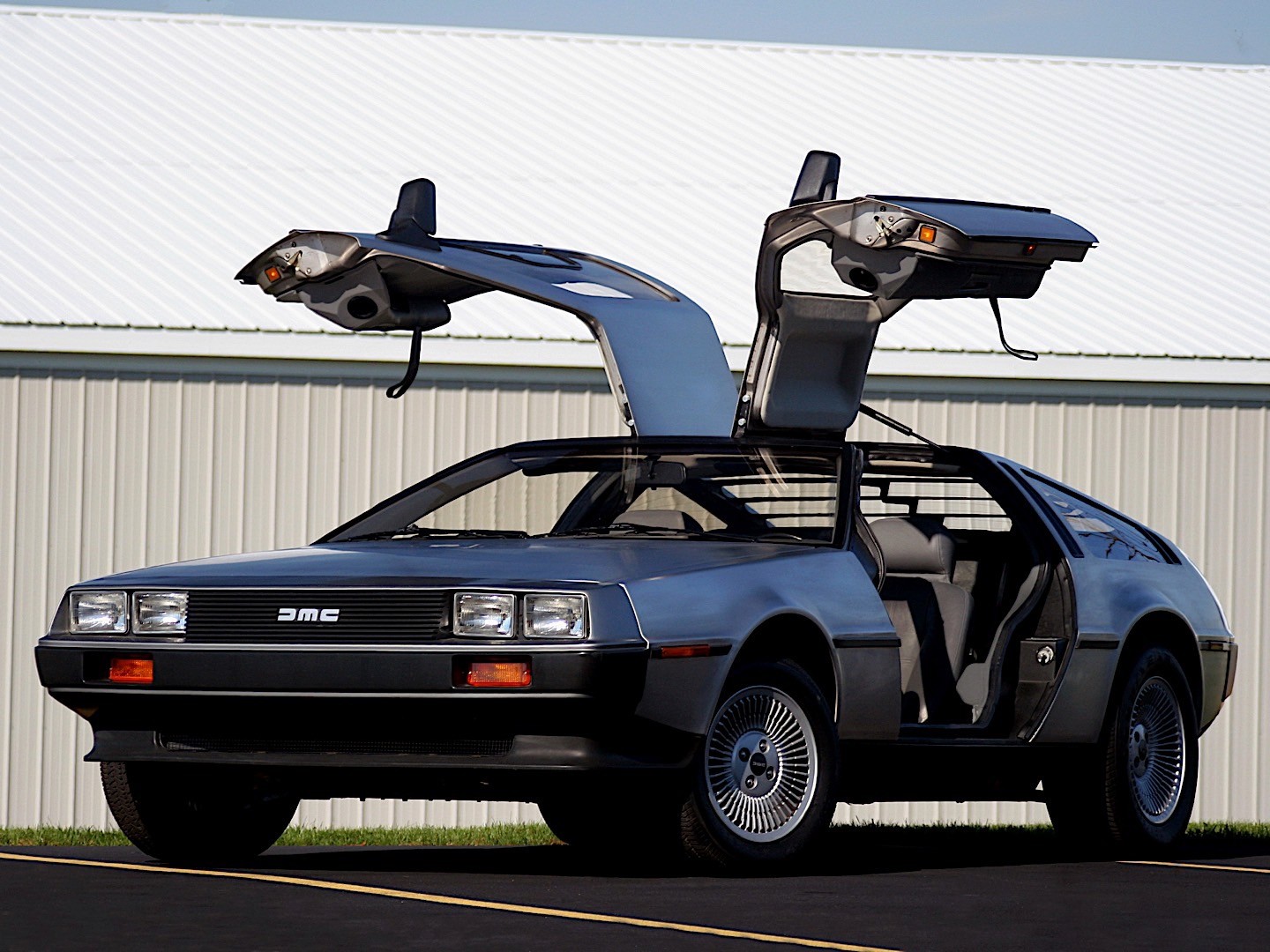 1981 83 DMC DeLorean DMC 12