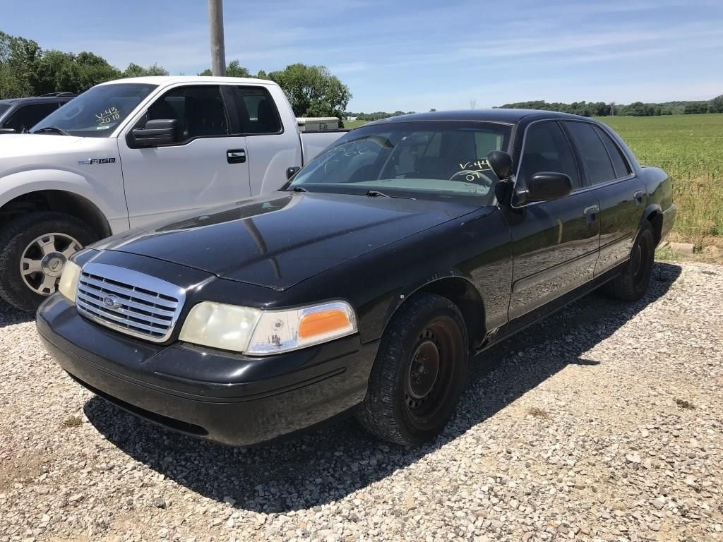 2000 Ford Crown Victoria Police Interceptor