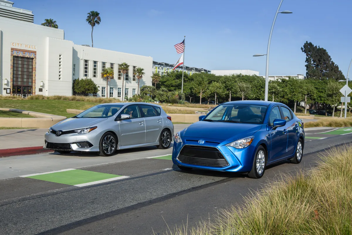 2016 Scion iA and iM