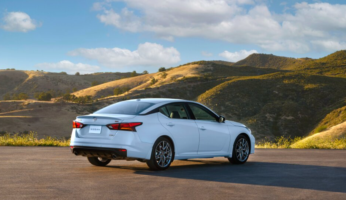 2024 Nissan Altima