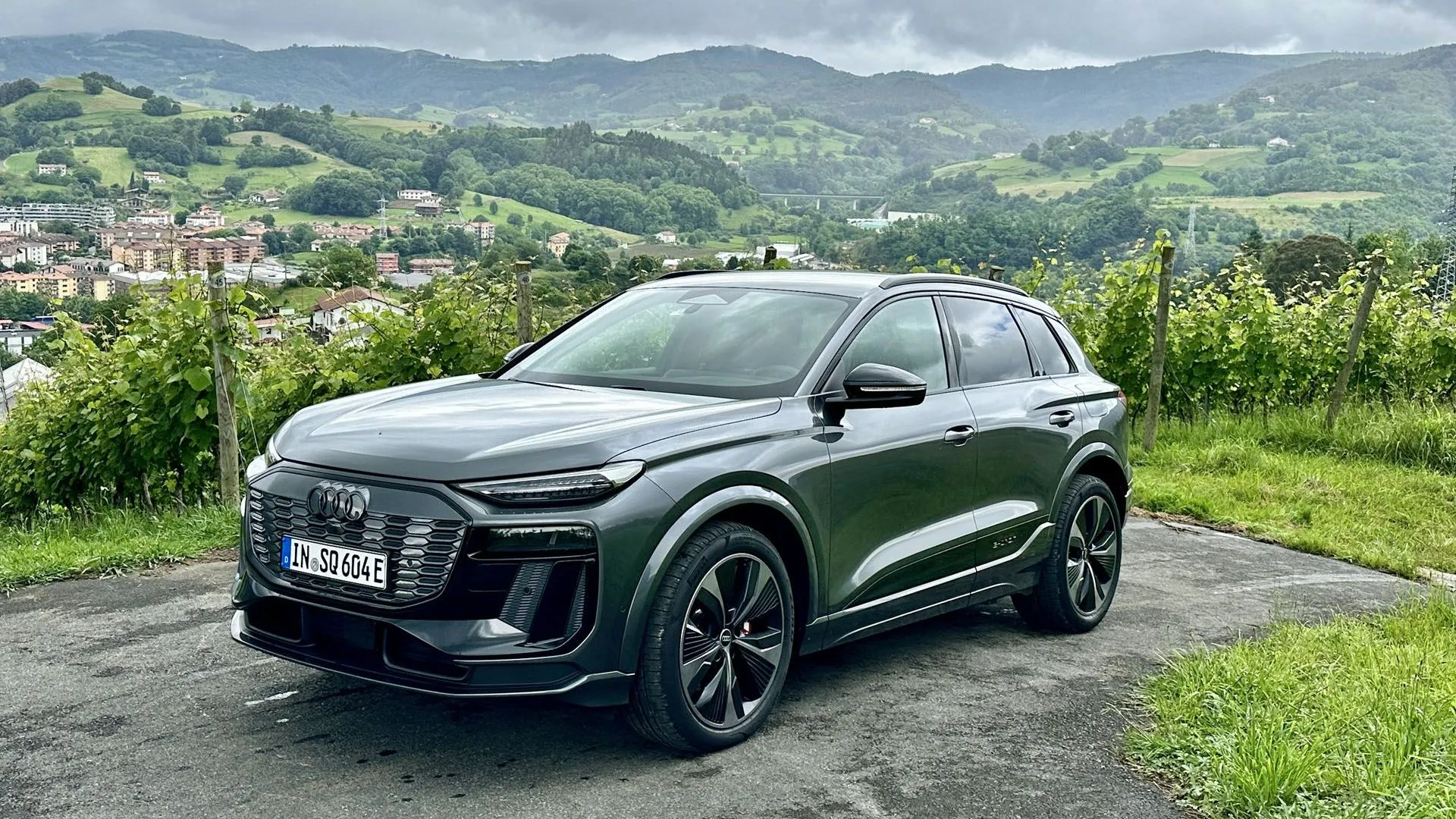 2025 Audi SQ6 e tron