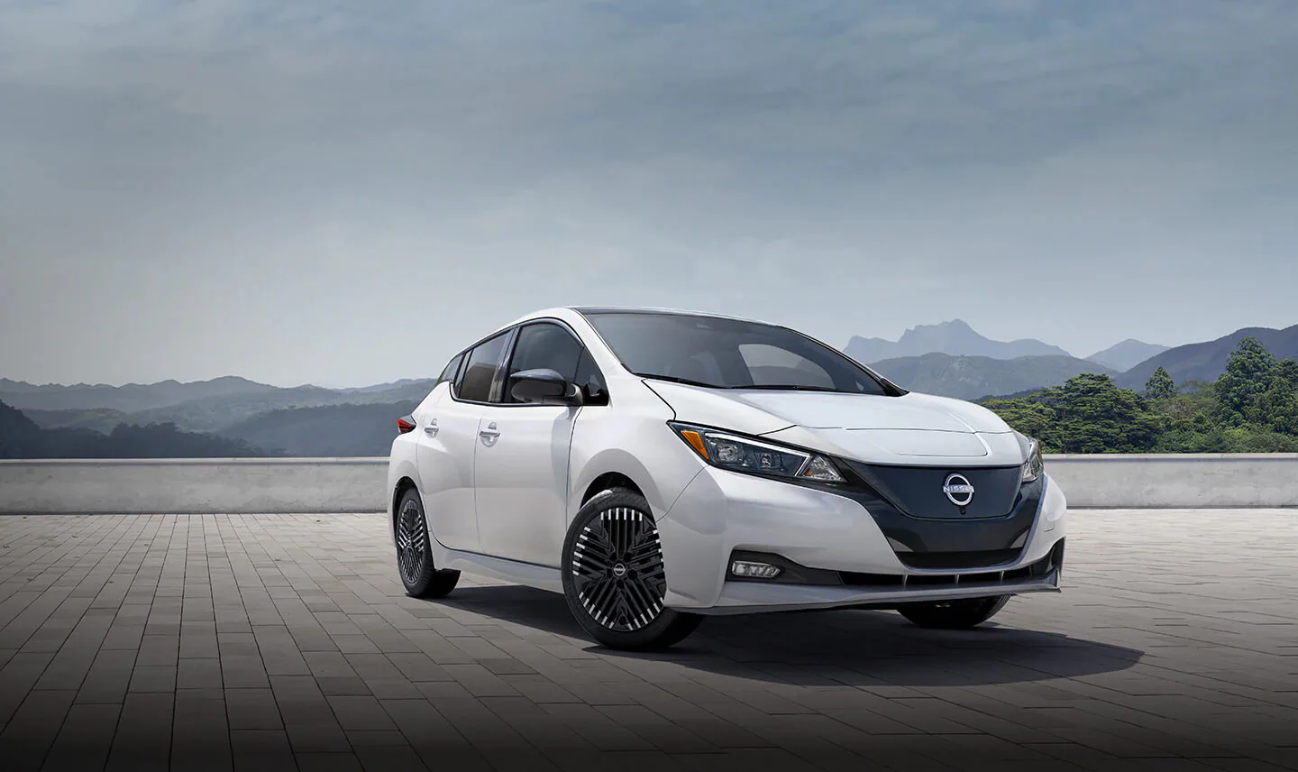 2025 Nissan Leaf