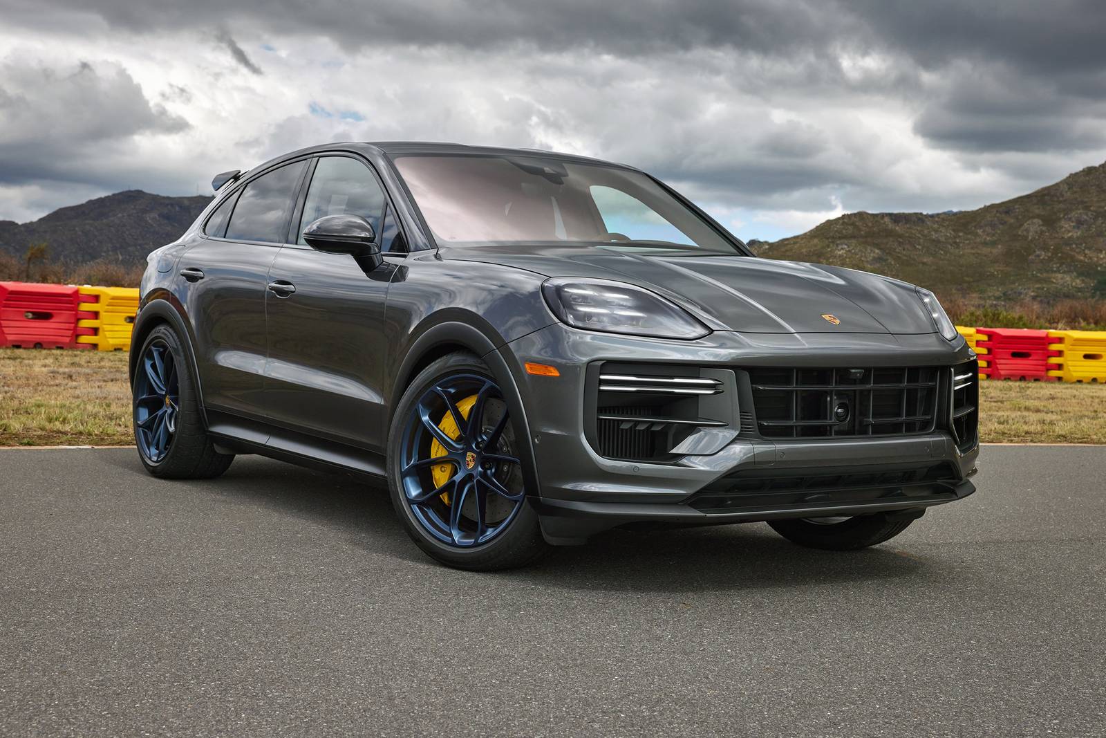 2025 Porsche Cayenne Turbo GT