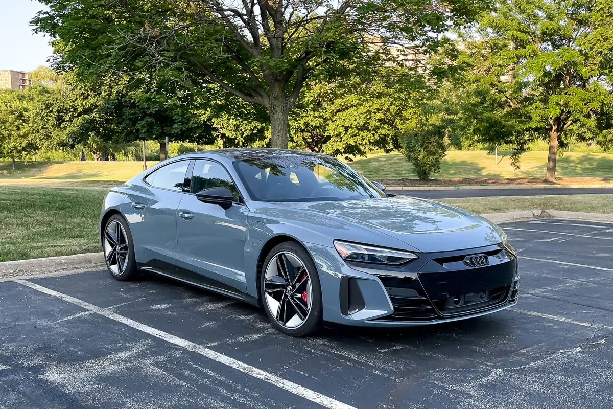 Audi e tron GT (2023)