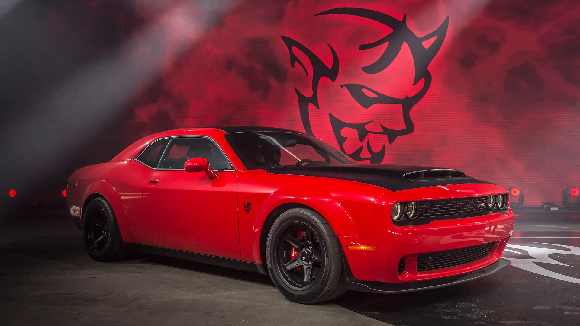 Dodge Challenger HellcatDemon