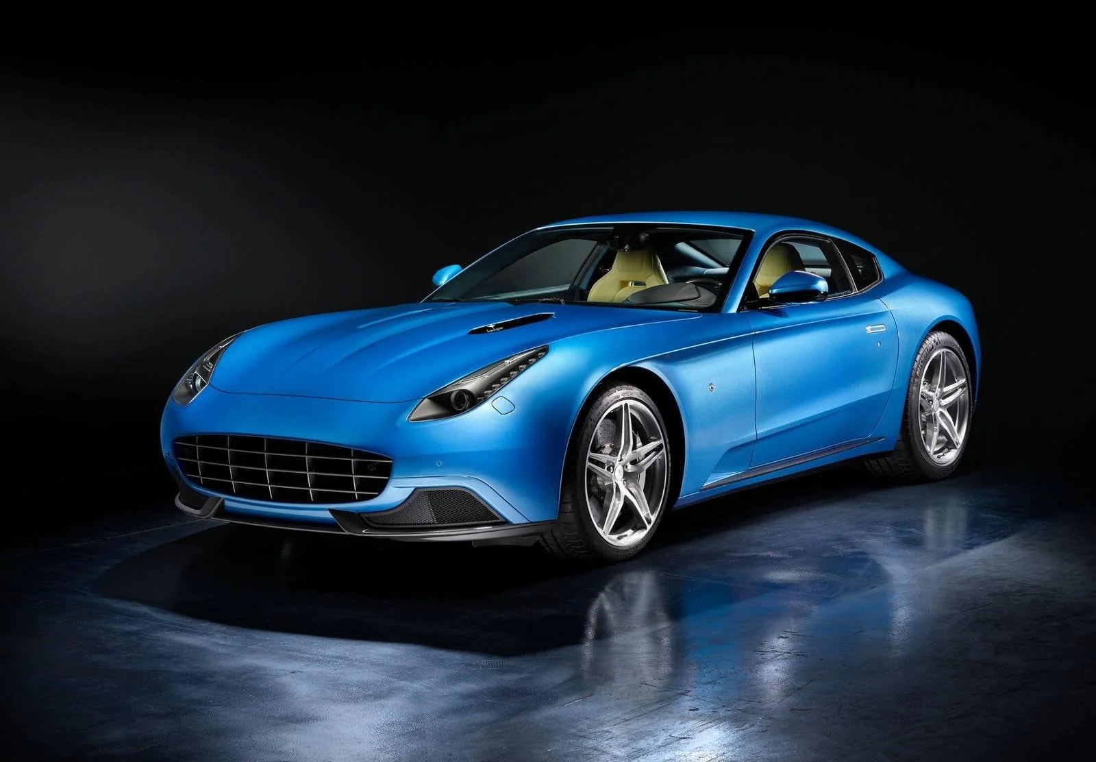 Ferrari F12 Berlinetta Lusso by Touring