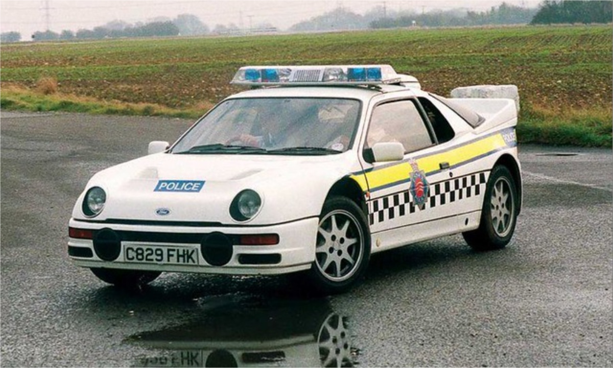 Ford RS200 (2)