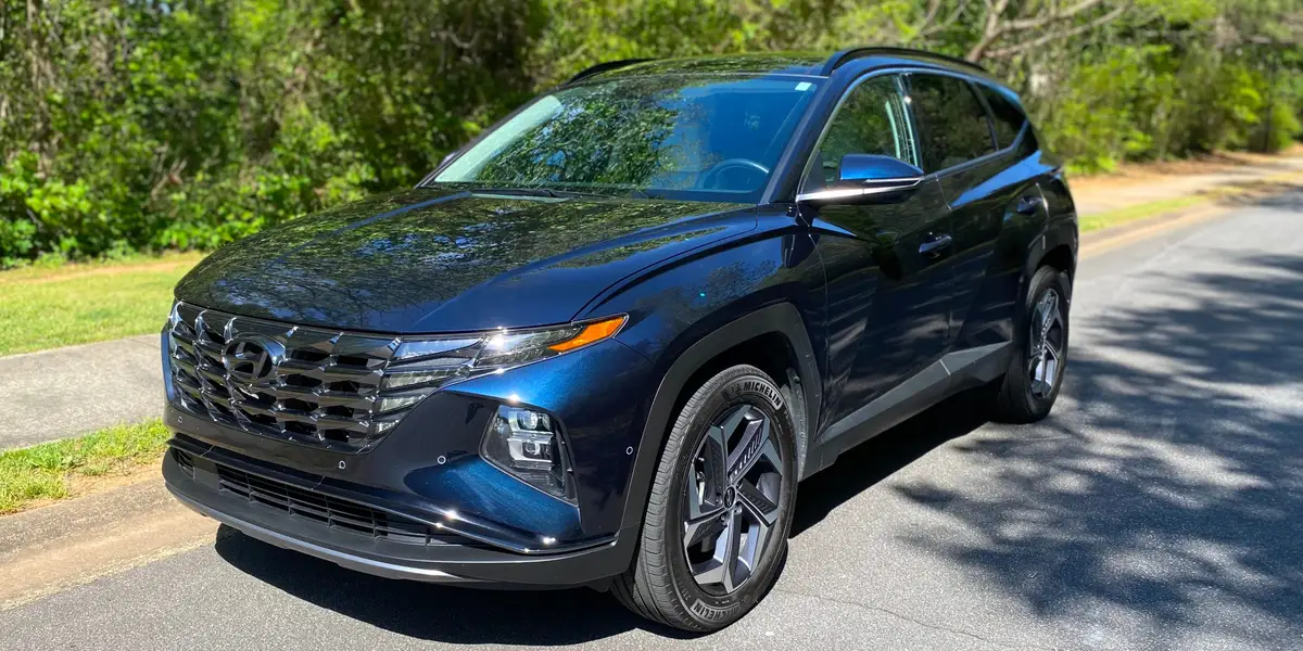 Hyundai Tucson Hybrid Blue