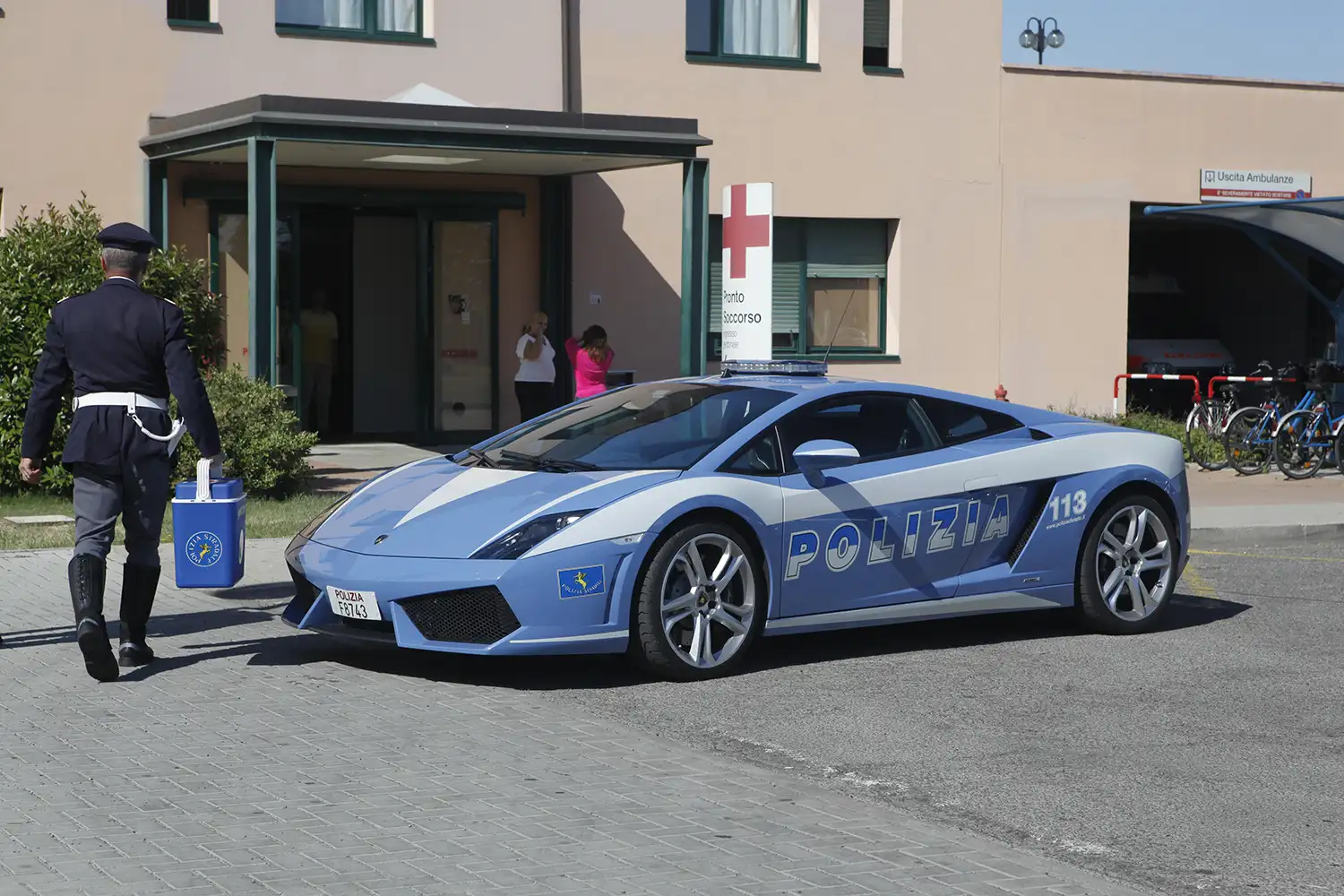 Italian State Police Lamborghini Huracán LP610 4