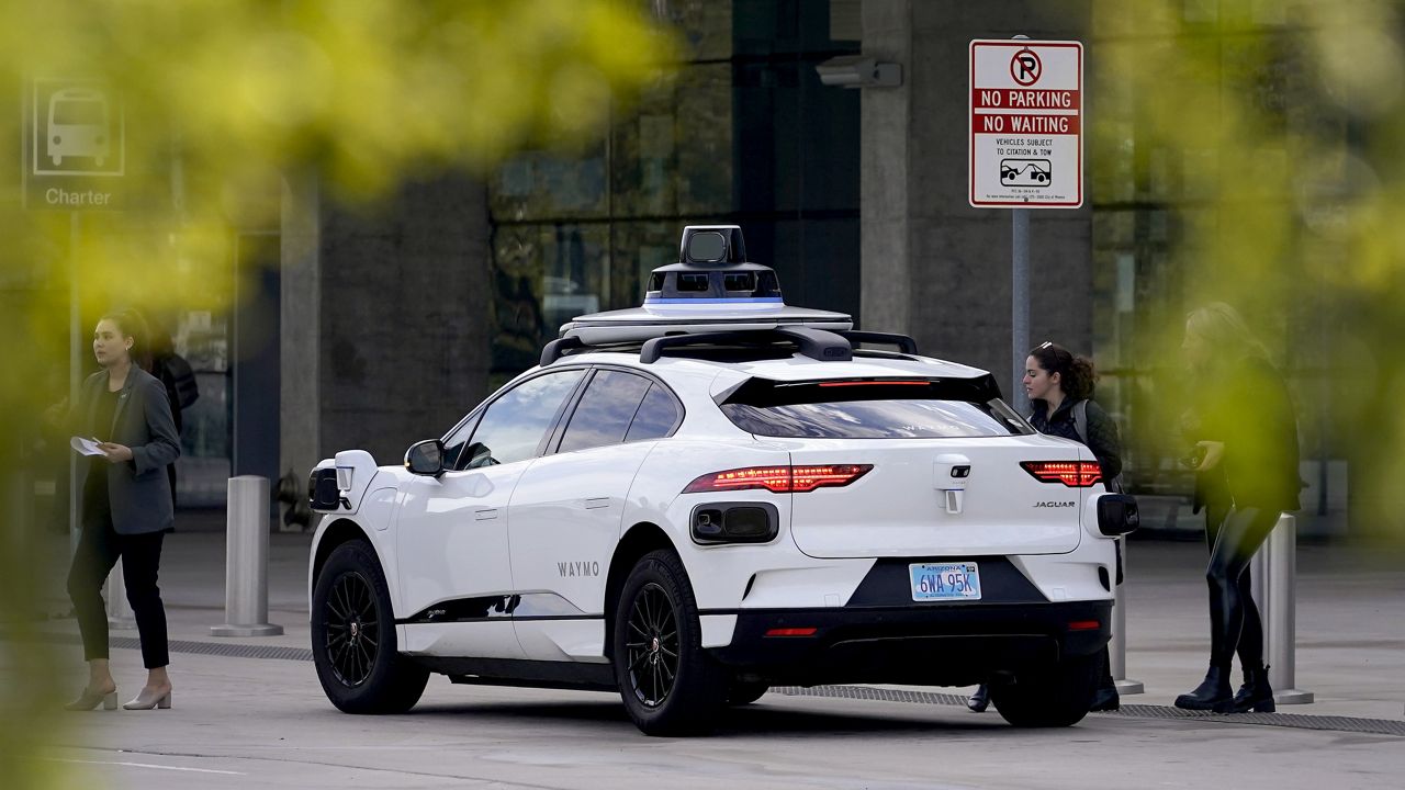 Kentucky Moves Forward with Autonomous Vehicle Law Amid Safety and Economic Concerns