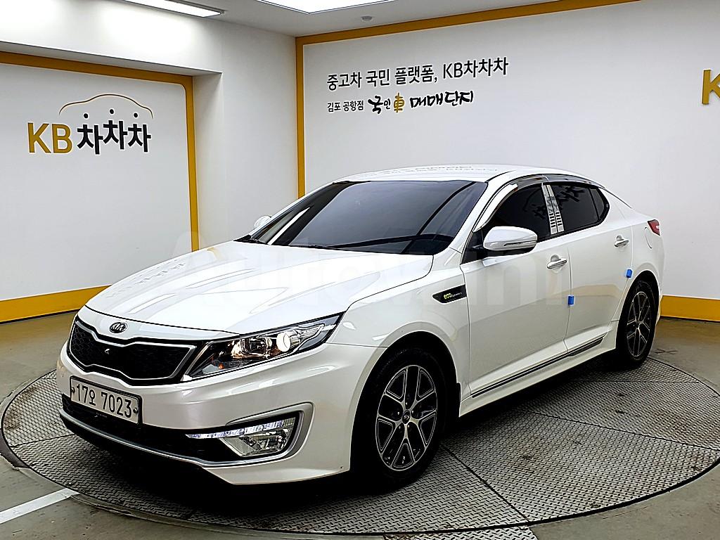 Kia K5 Hybrid