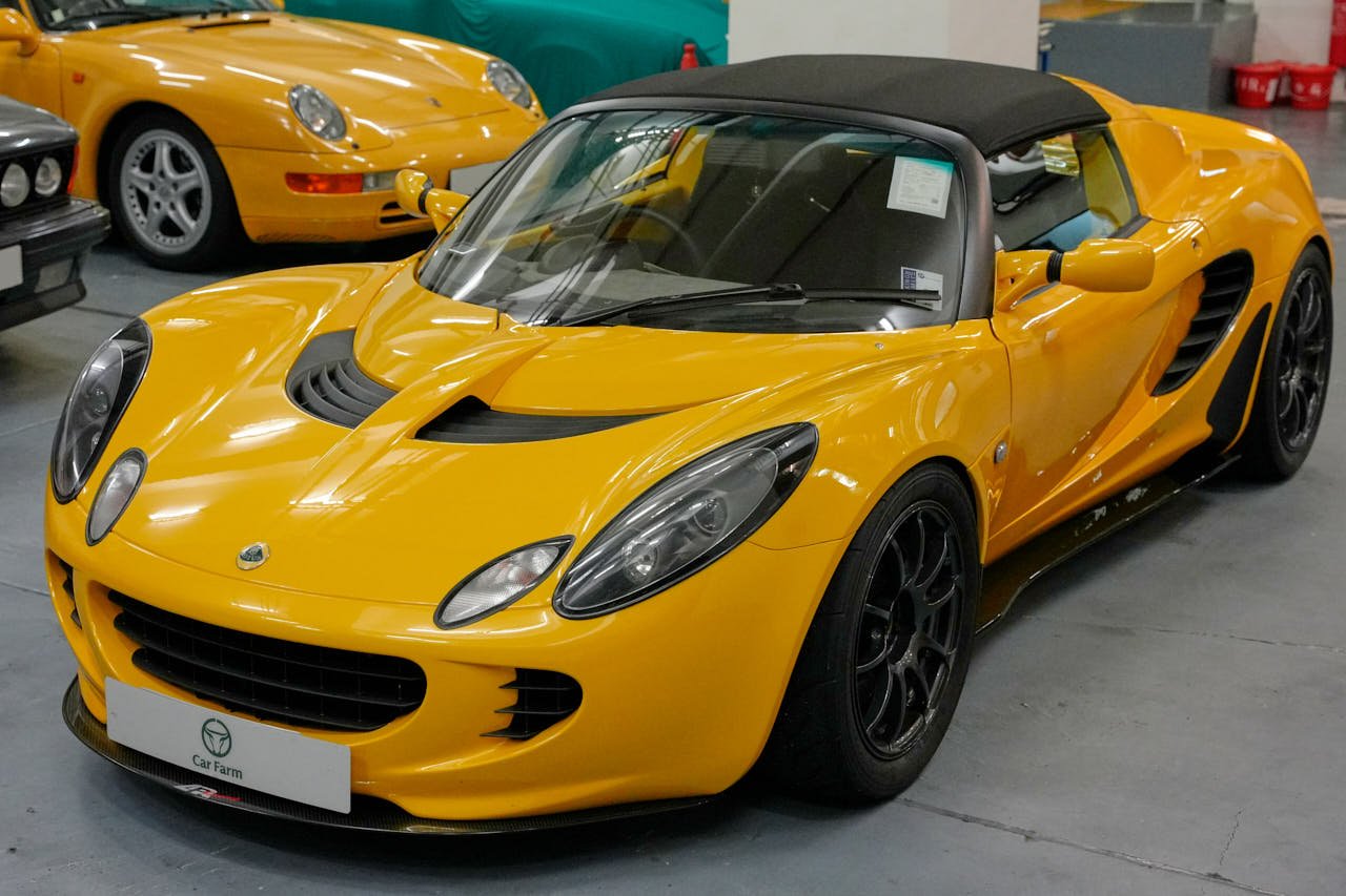 Lotus Elise S2 111R