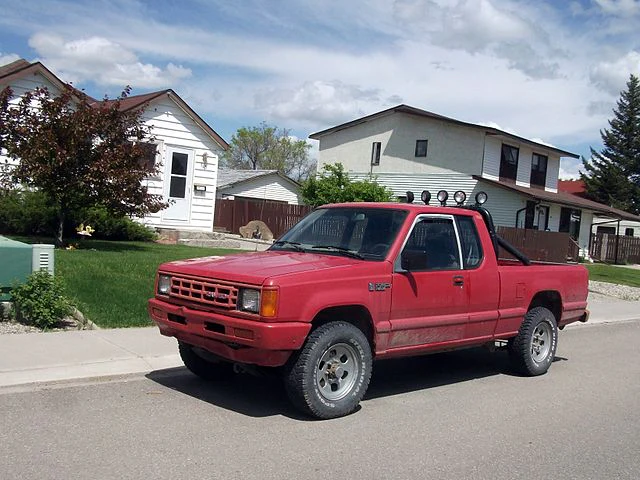 Mitsubishi Mighty Max,Dodge Ram 50 (1987 1996)