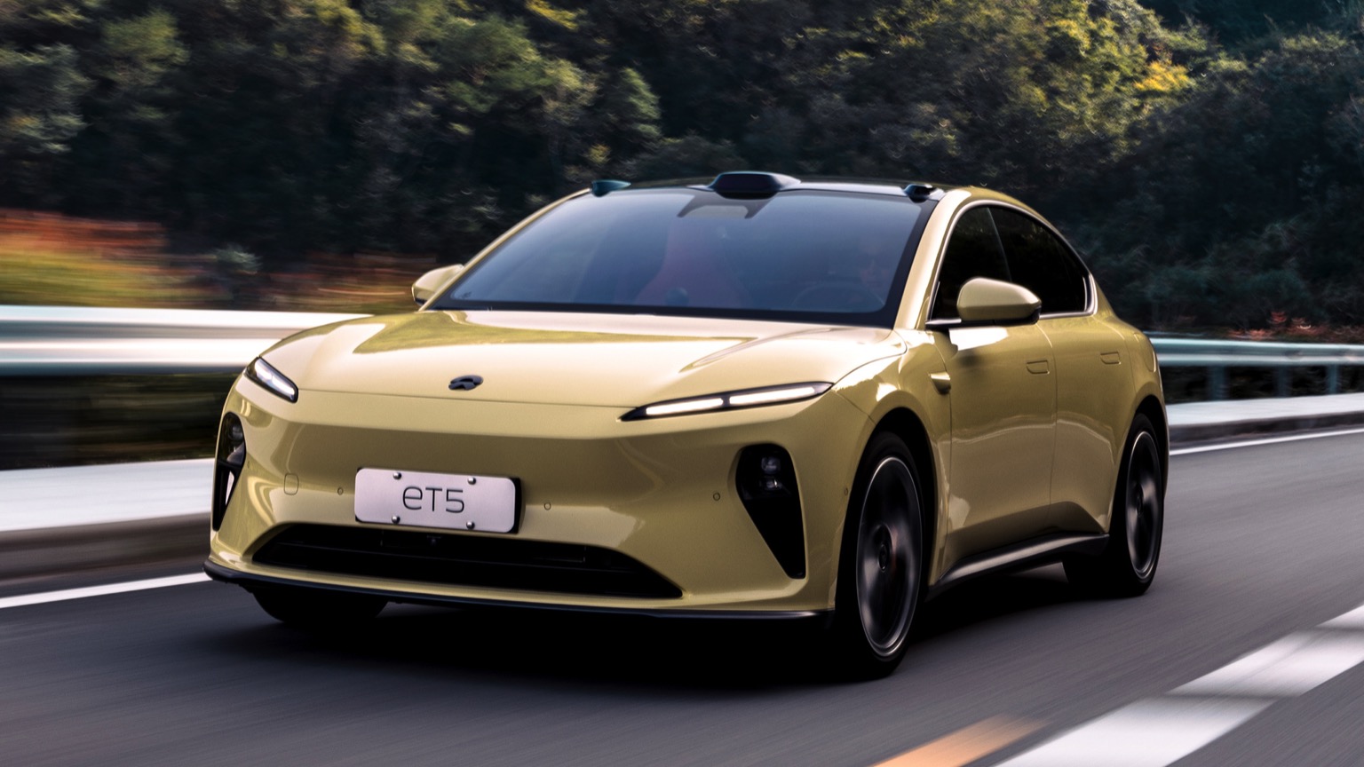 NIO ET5