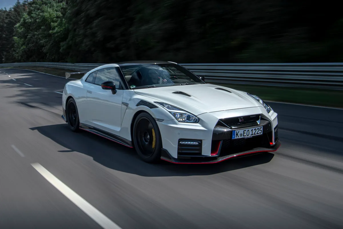 Nismo GT R