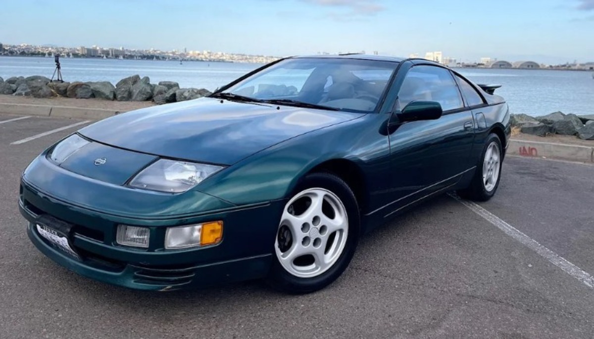 Nissan 300ZX (Z32 Non Turbo) 