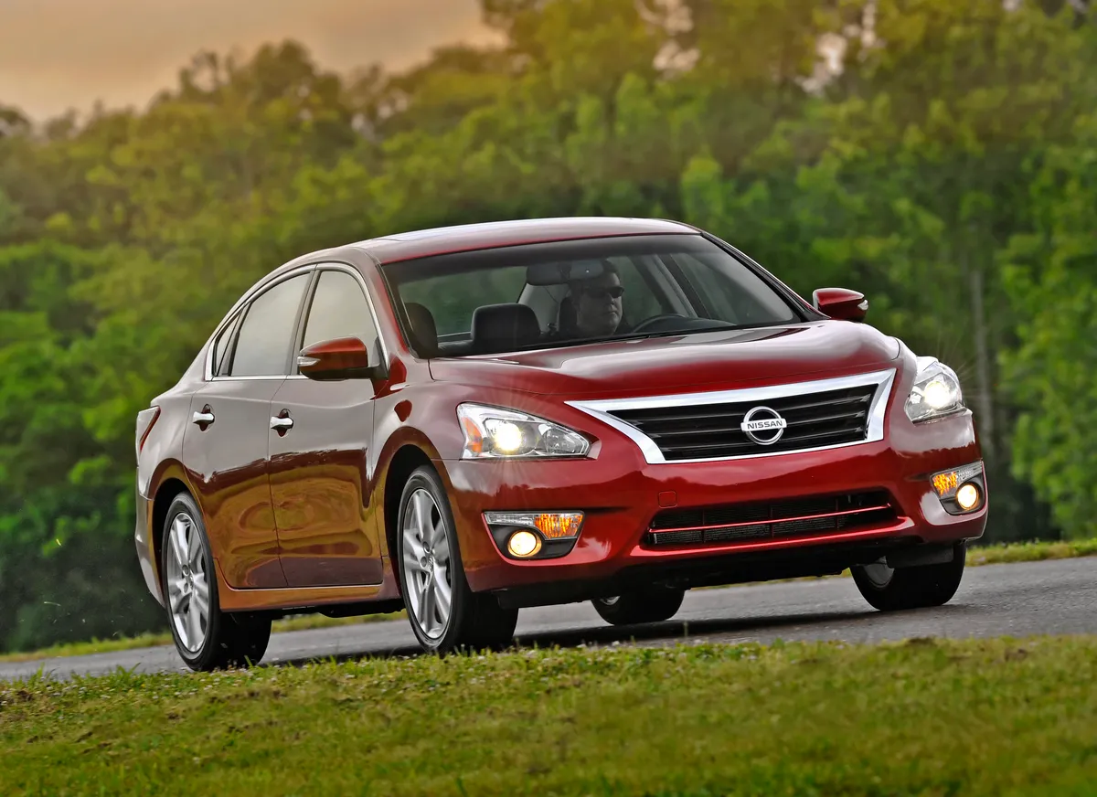 Nissan Altima (2013)