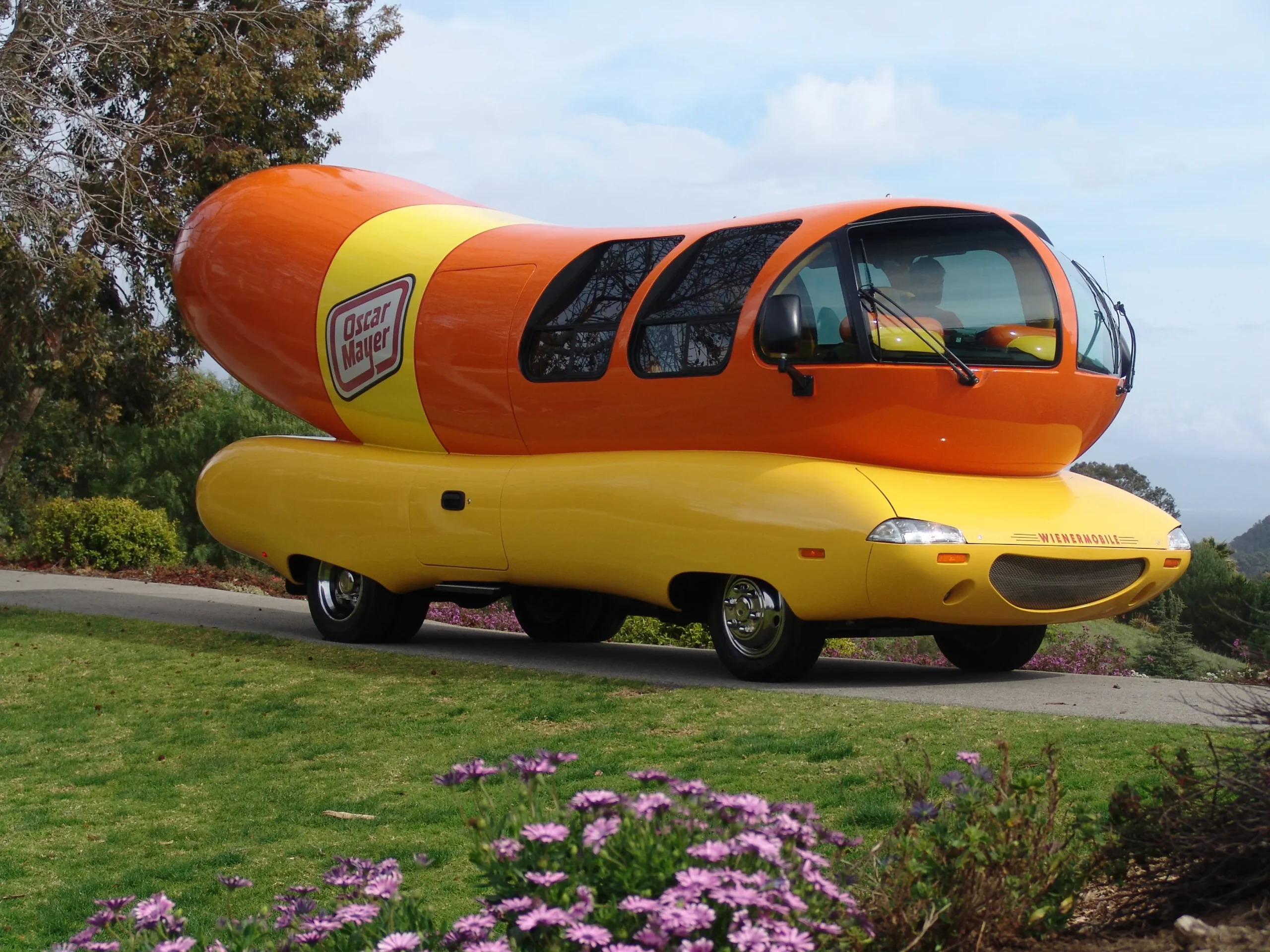 Oscar Mayer Wienermobile