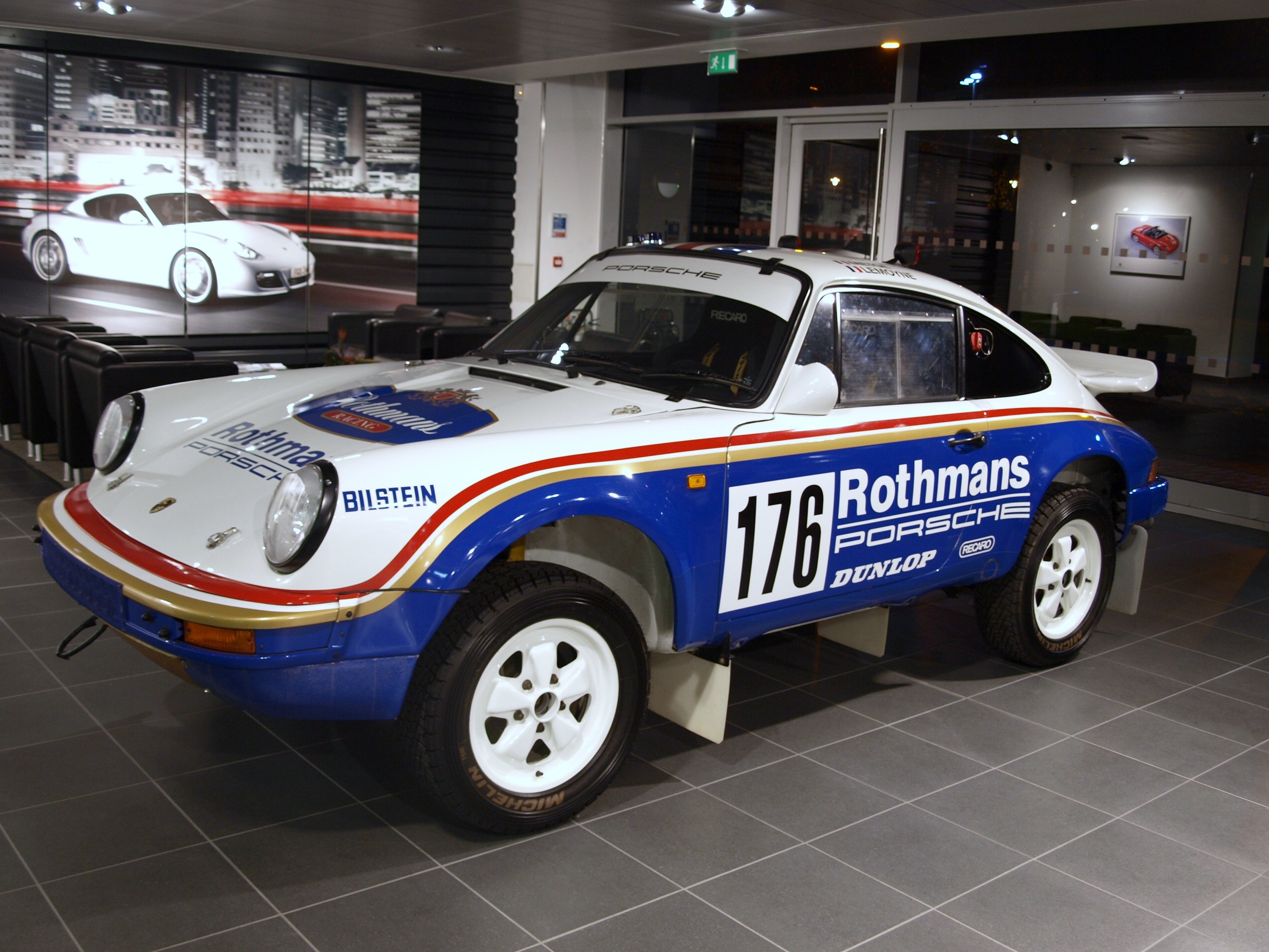 Porsche 953 Dakar