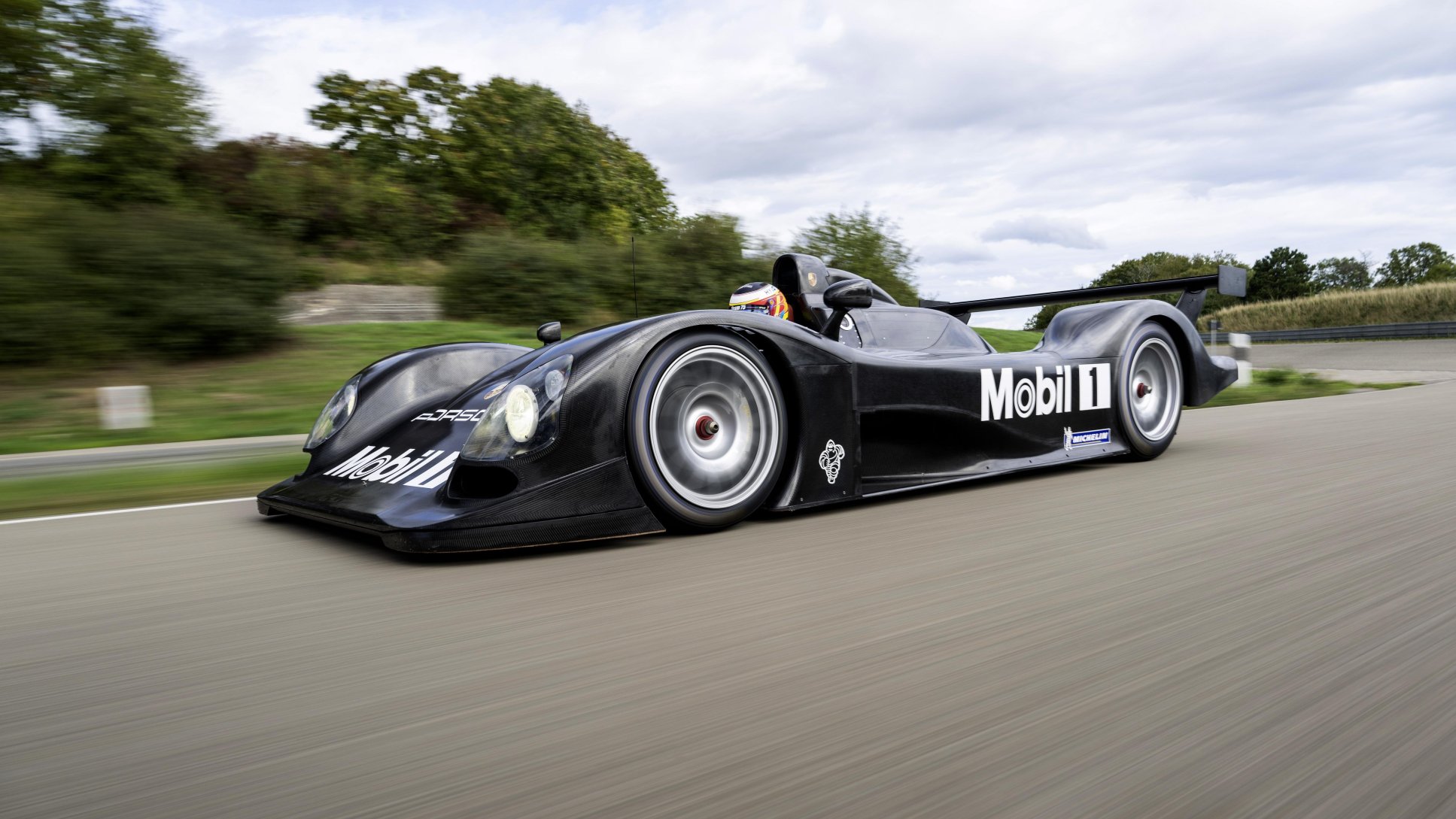 Porsche LMP2000