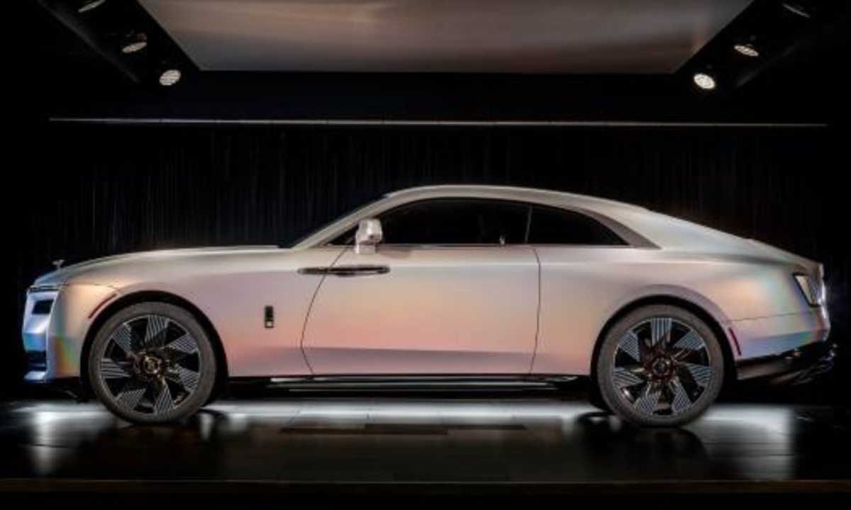 Rolls Royce Spectre Lunaflair