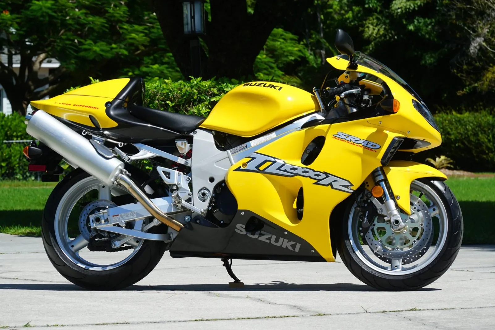 Suzuki TL1000R