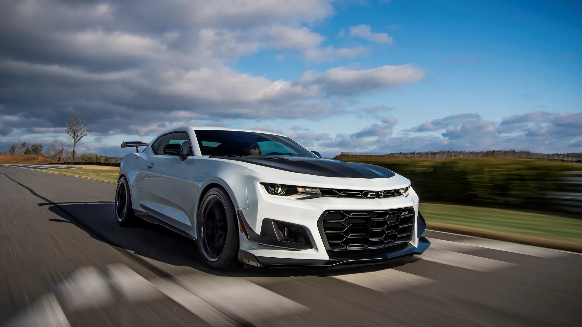 The Camaro ZL1 1LE Dive Plane Restriction