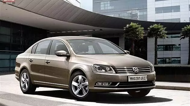 Volkswagen Passat (2012)