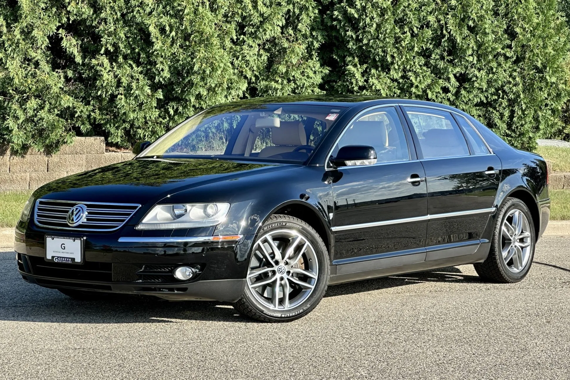 Volkswagen Phaeton W12