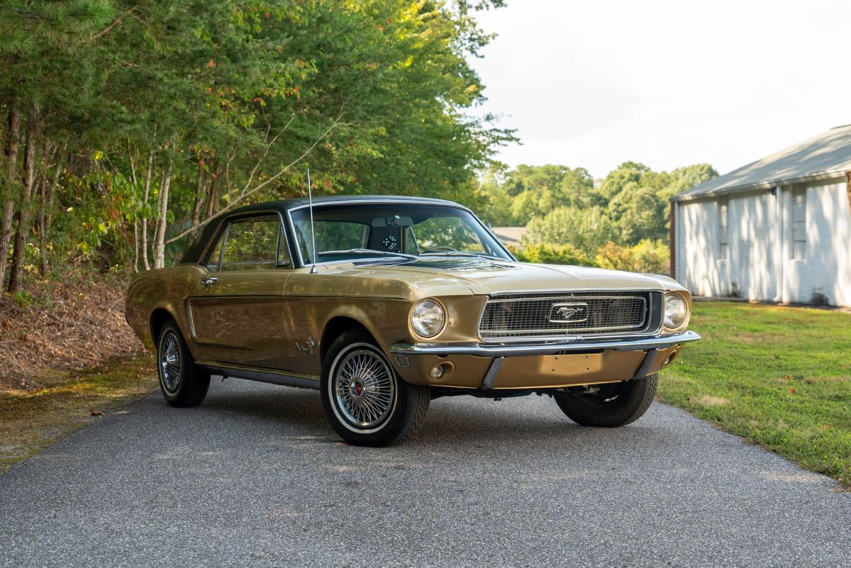 1968 Ford Mustang Golden Nugget Special