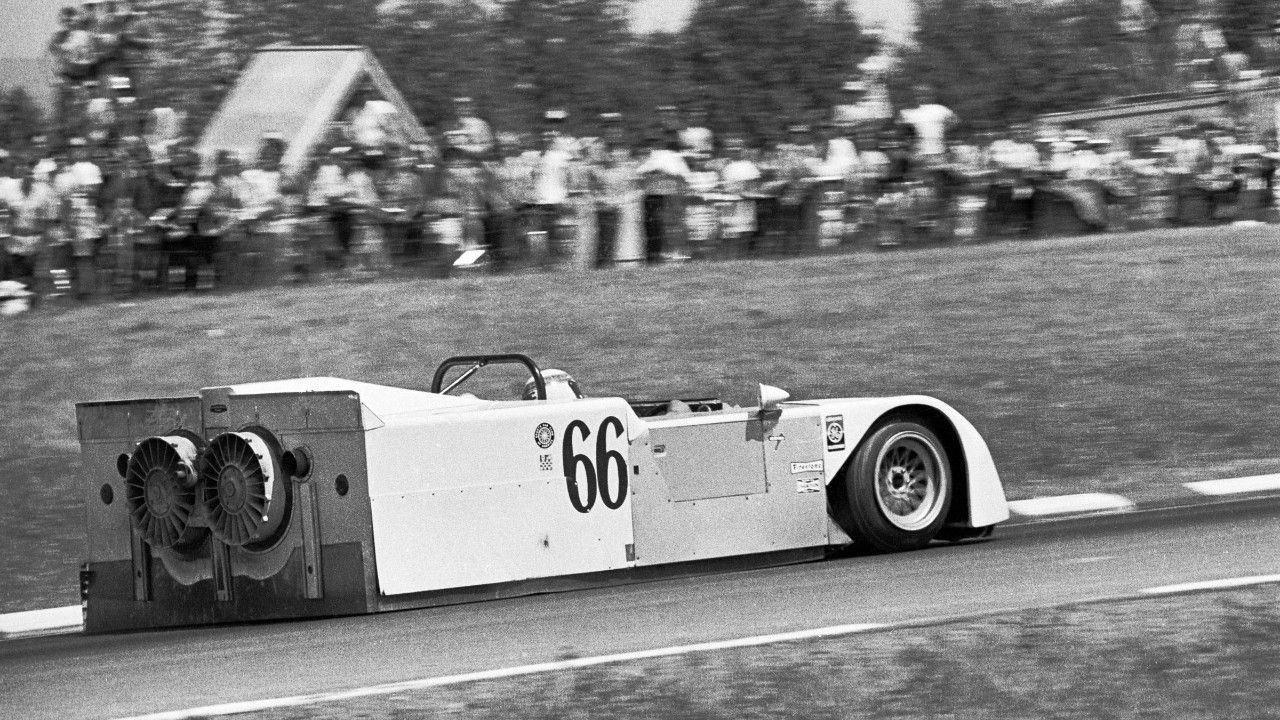 1970 Chaparral 2J