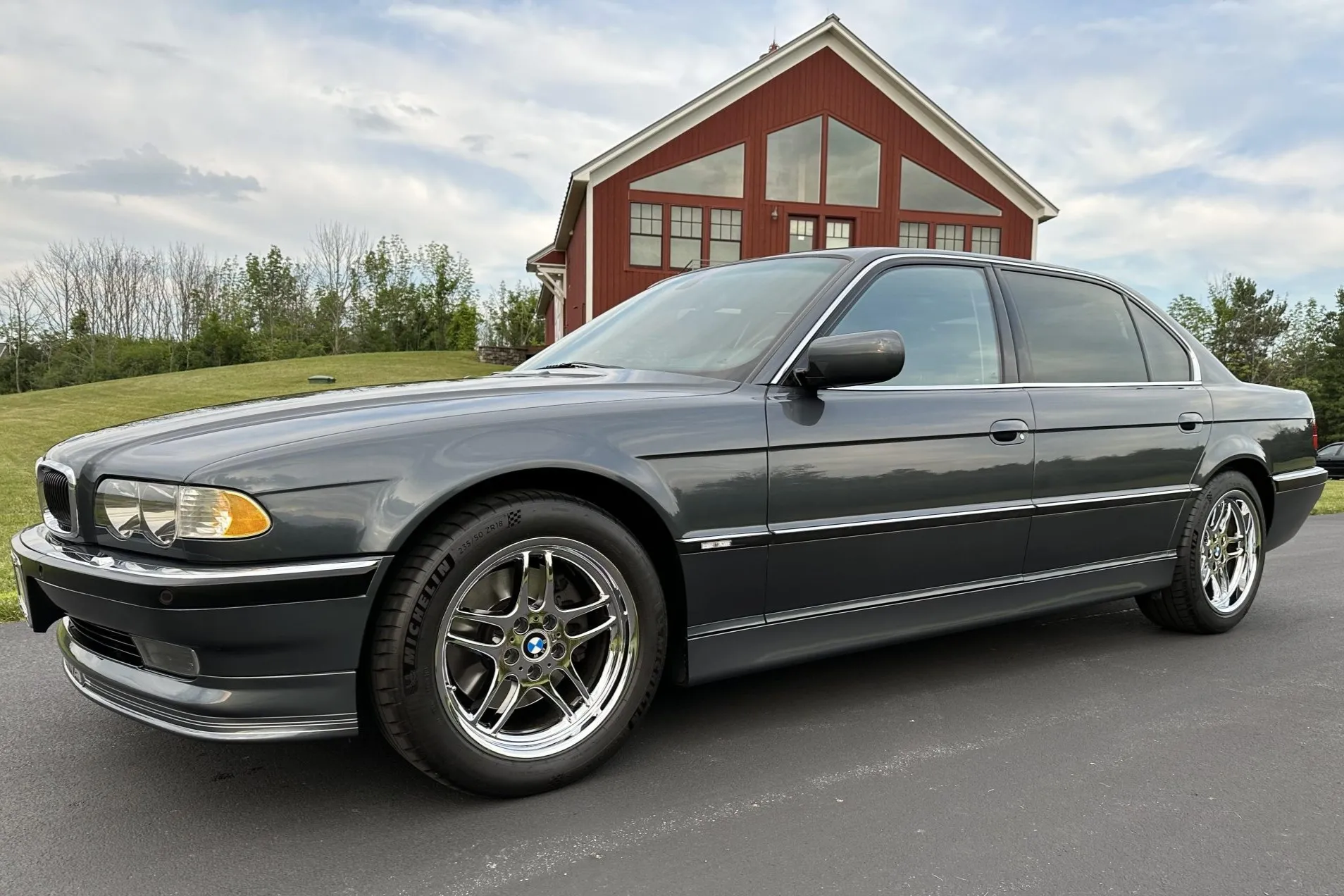 2001 BMW 750i