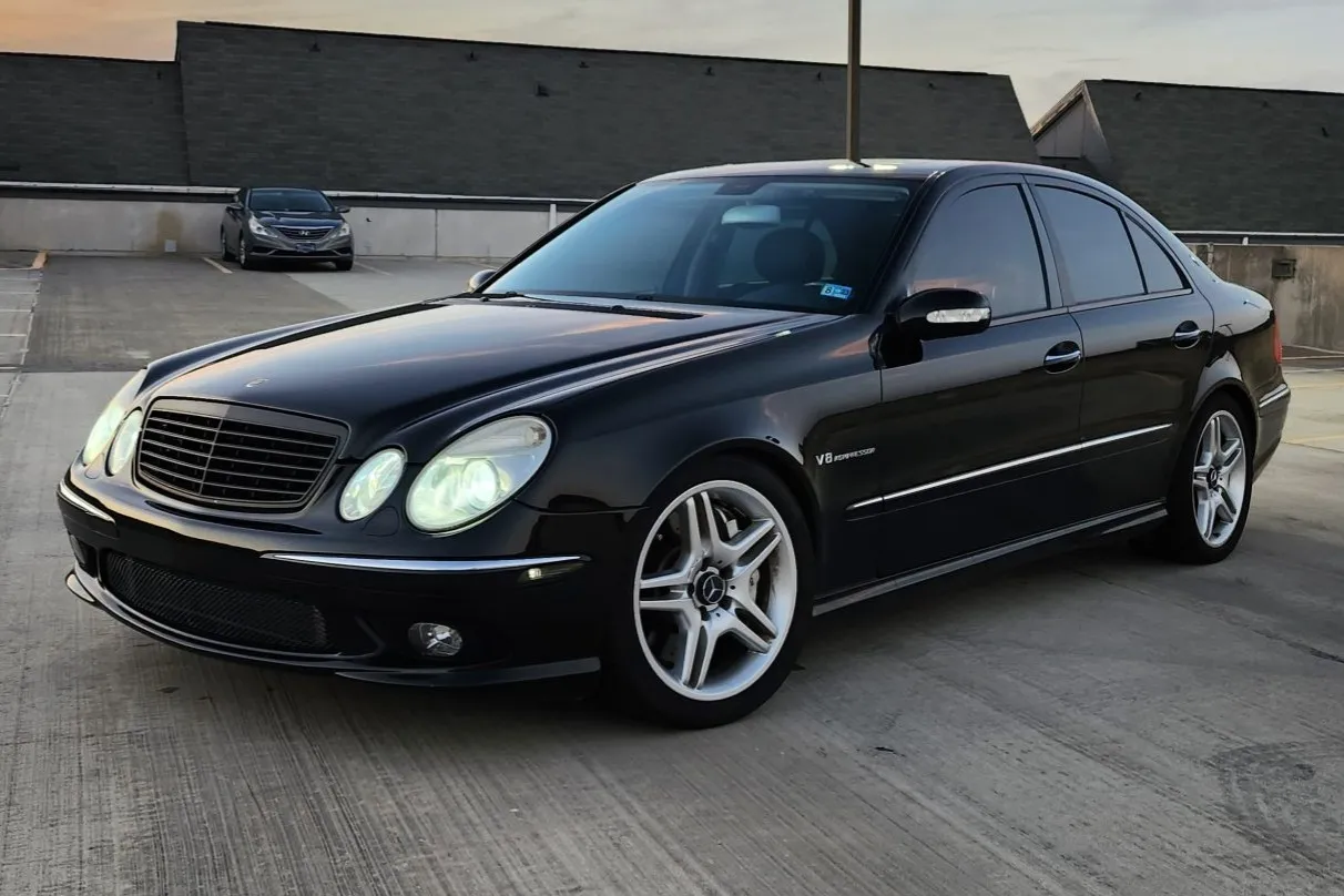 2006 Mercedes Benz E55 AMG