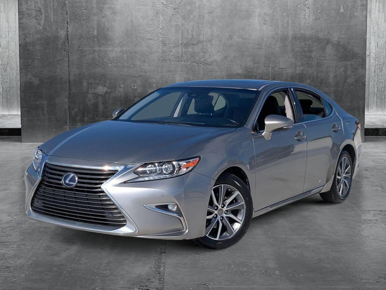 2018 Lexus ES 300h