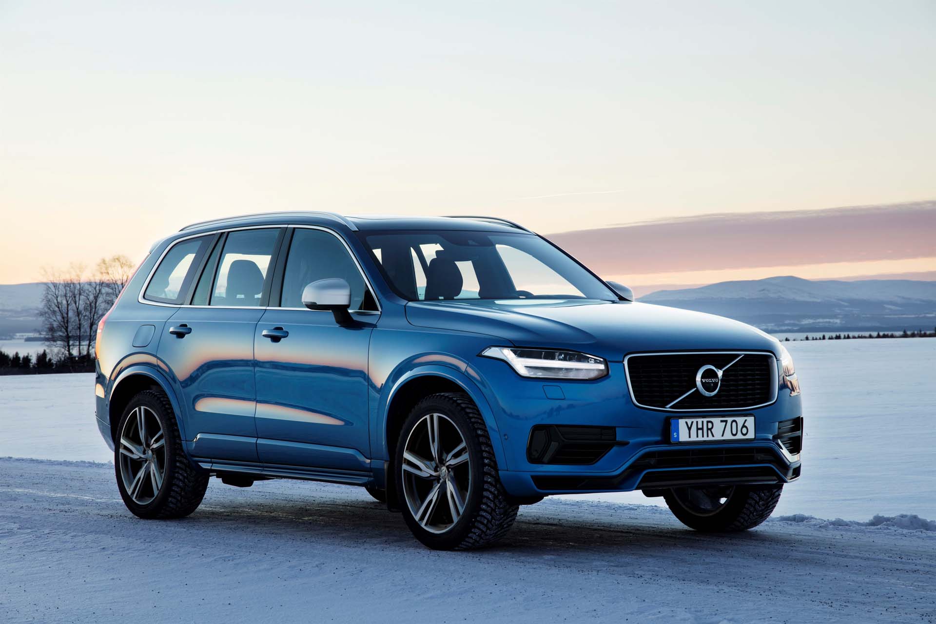 Volvo XC90 T8 R design