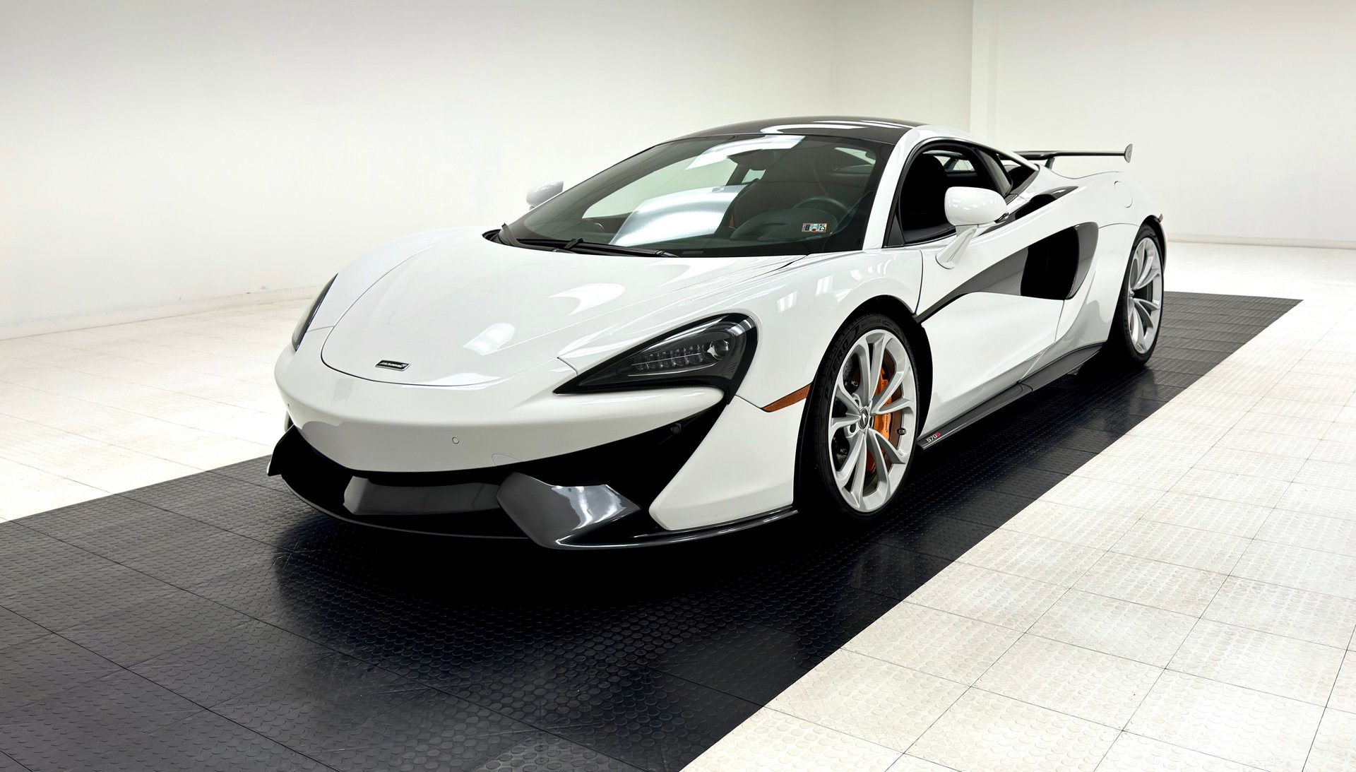 2019 McLaren 570s