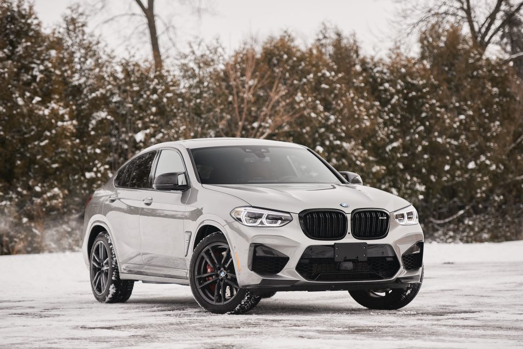 10 SUVs With Rear Windows That Are Too Small To Be Useful - DAX Street
