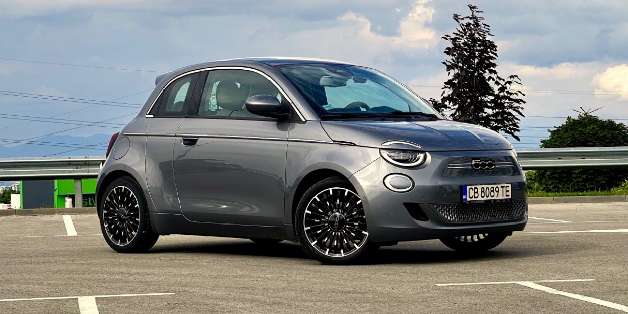 2024 FIAT 500e