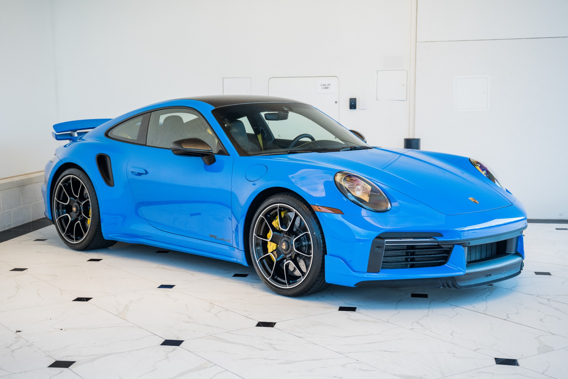 2024 Porsche 911 Turbo S