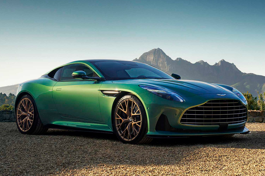 2025 Aston Martin DB12