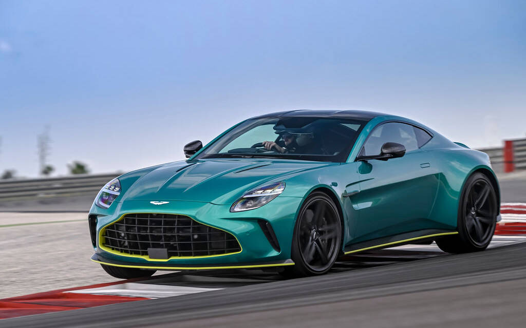 2025 Aston Martin Vantage