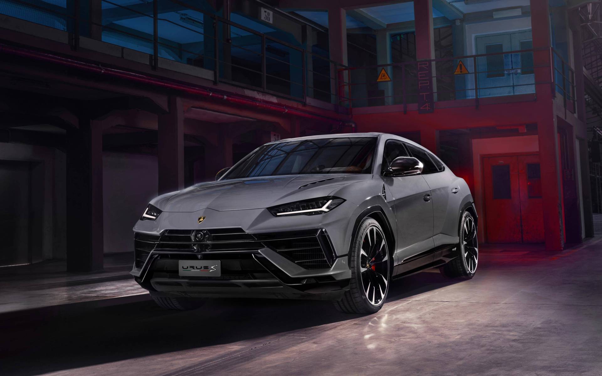 2025 Lamborghini Urus SE