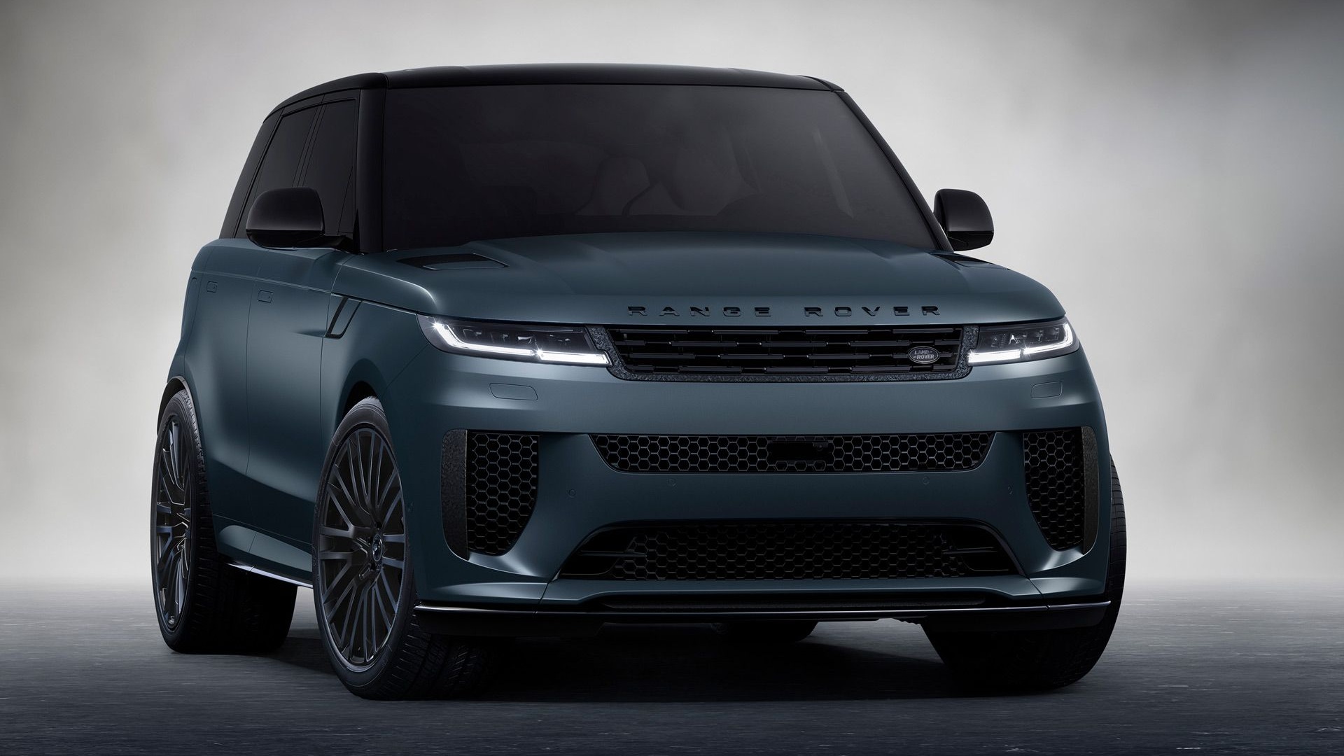 2025 Range Rover Sport SV