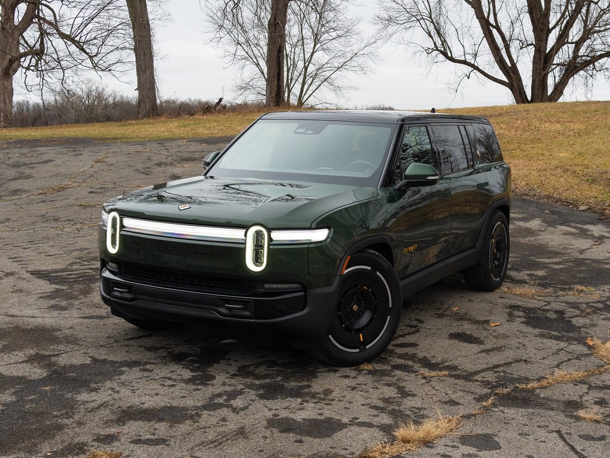 2025 Rivian R1T Quad Ascend