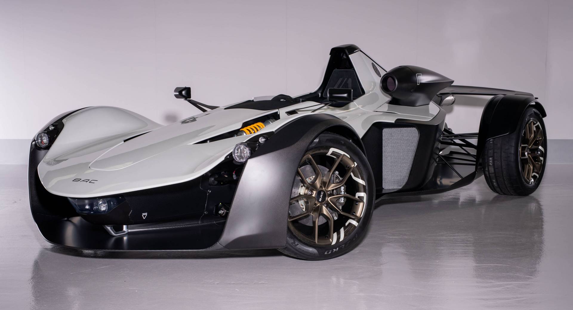 BAC Mono R