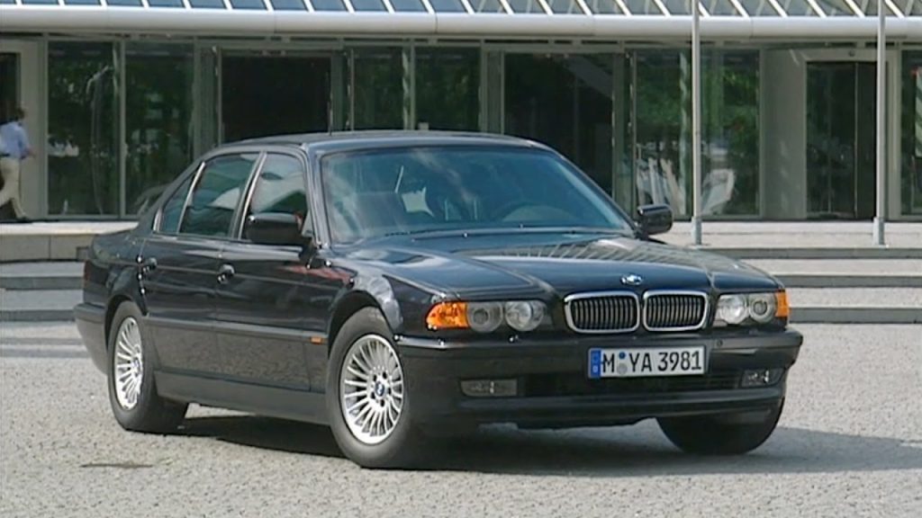 BMW E38 7 Series (1995 2001)