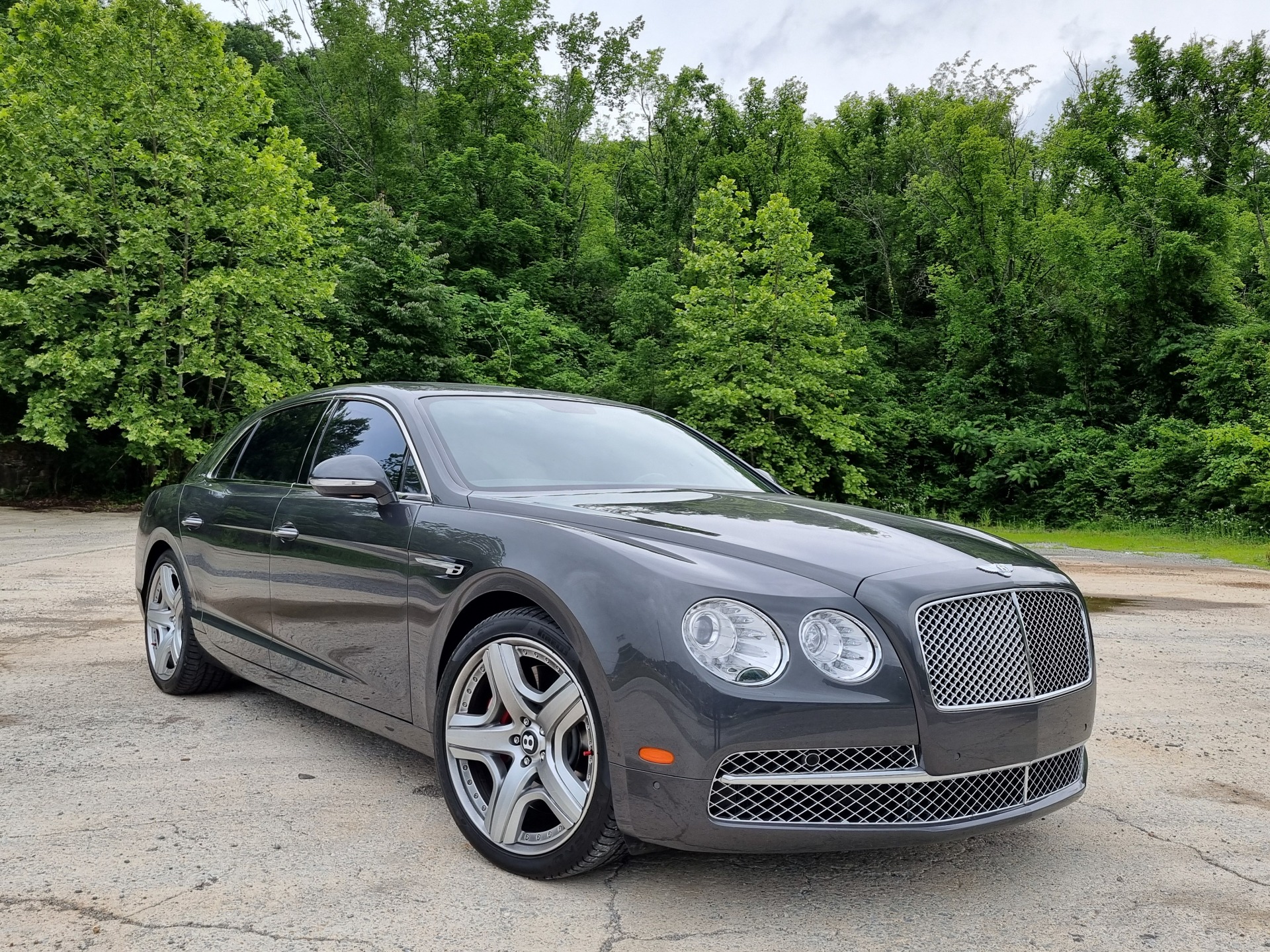 Bentley Continental Flying Spur Mulliner Driving Specification (2014)