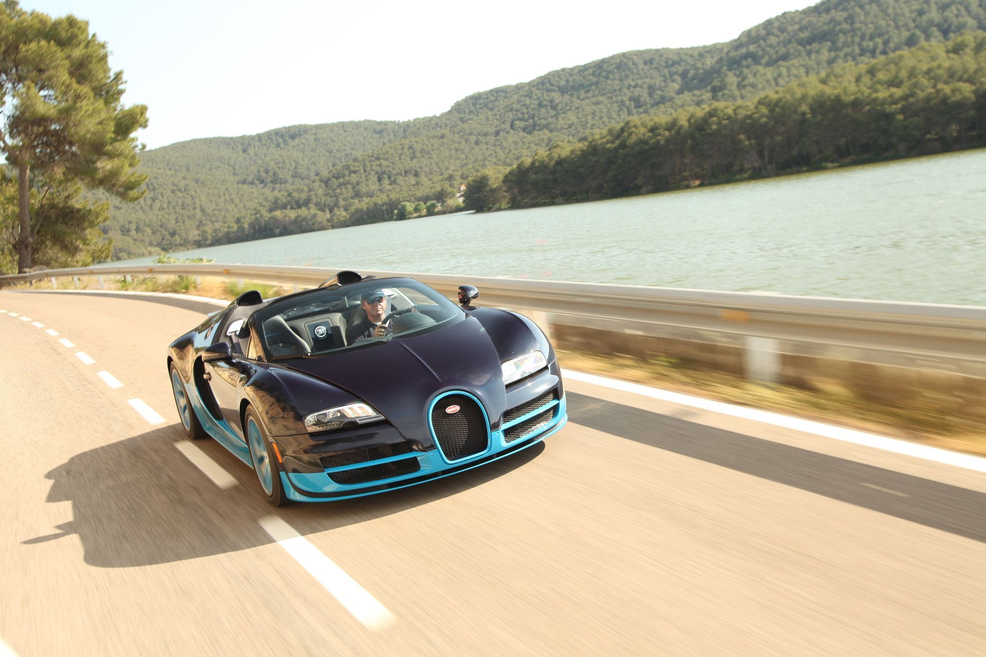 Bugatti Veyron 16.4 Grand Sport Vitesse (2011 15)